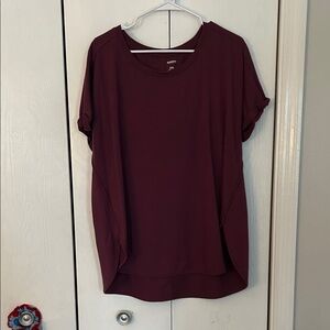 Sonoma Women's Dark Red Short Sleeve Top